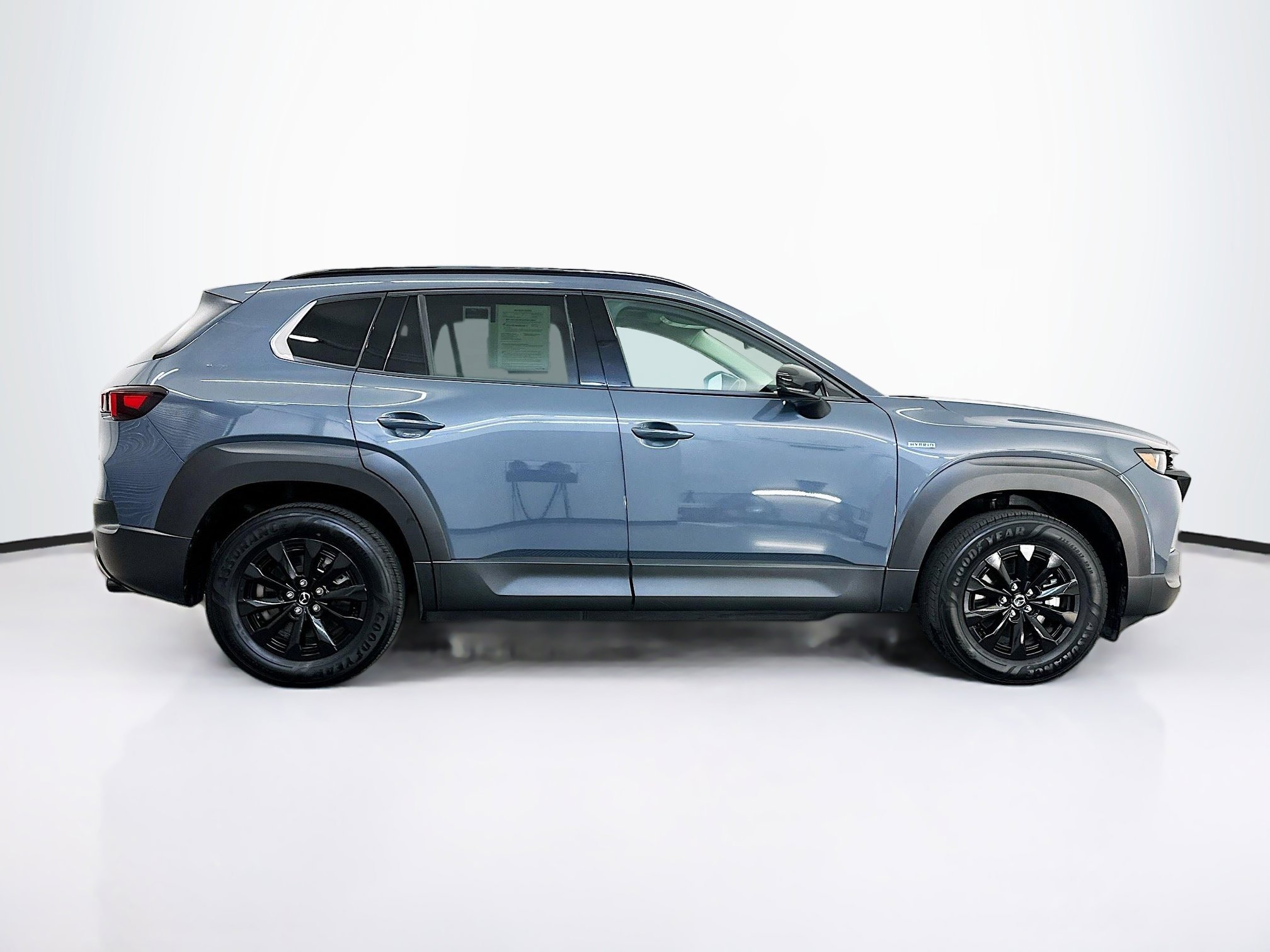 Used 2025 MAZDA CX-50 AWD 2.5 Hybrid w/ Premium Pkg image 10