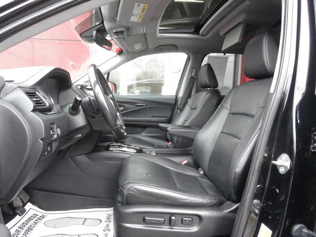 Used 2020 Honda Pilot Touring image 8