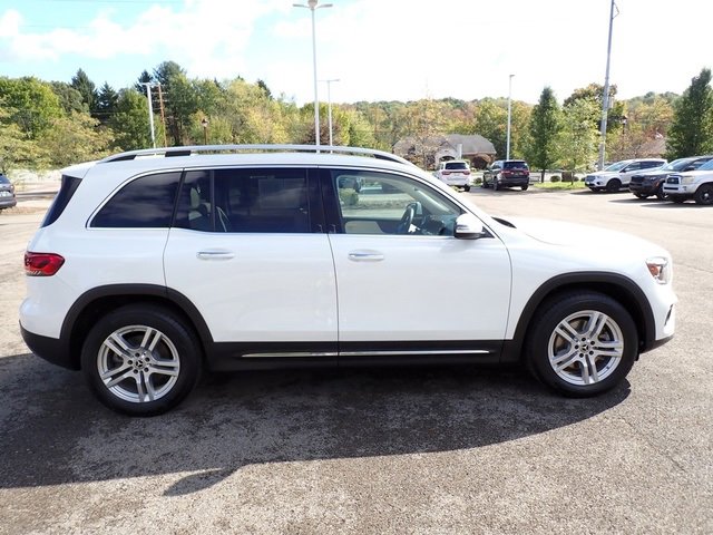 Used 2022 Mercedes-Benz GLB 250 4MATIC w/ Premium Package Lite image 8