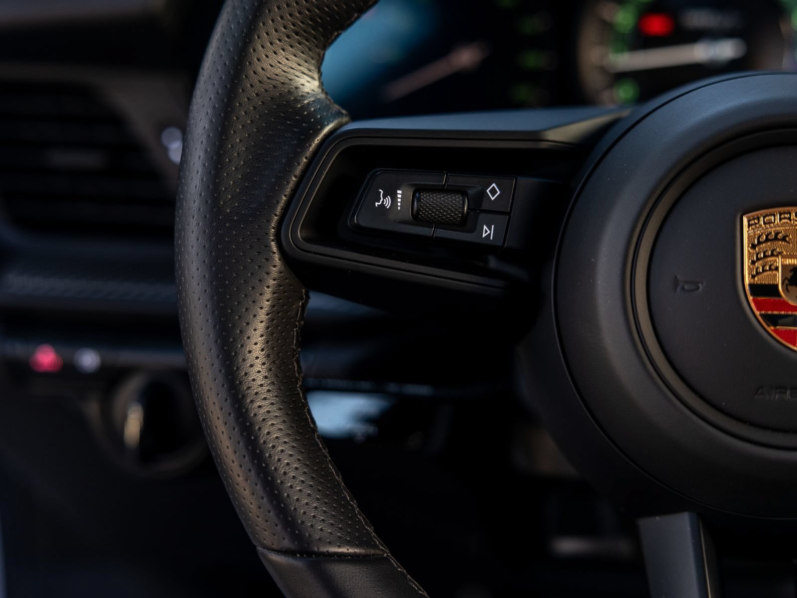 Certified 2024 Porsche 911 GT3 RS RWD image 41
