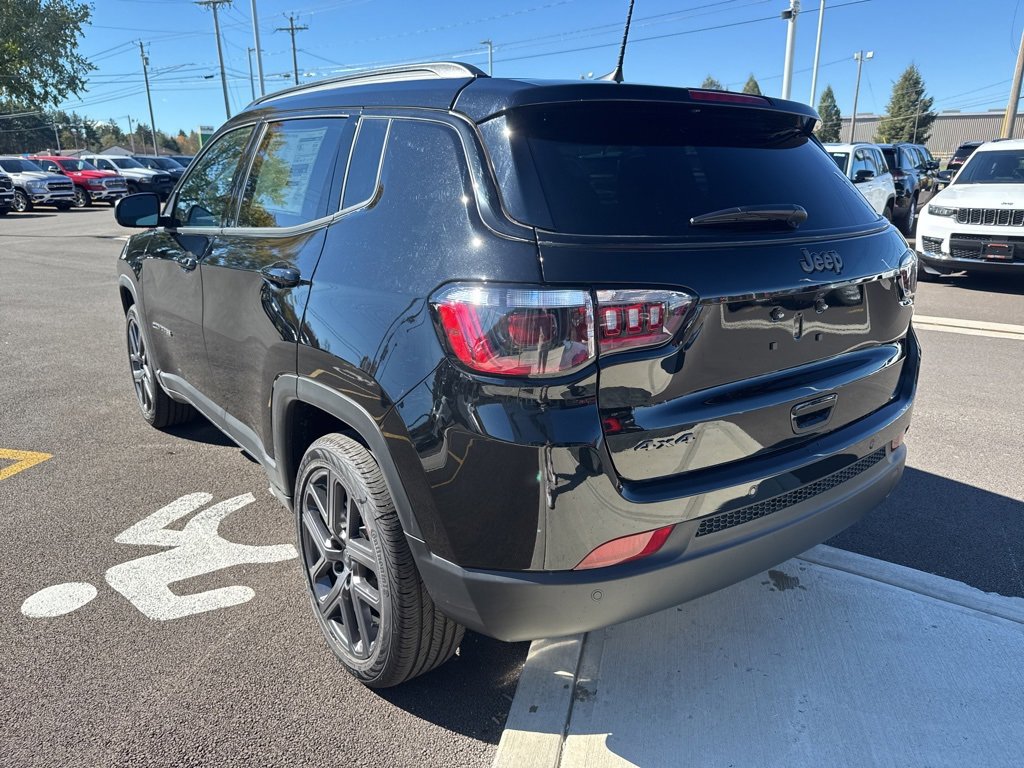 New 2026 Jeep Compass Limited image 5