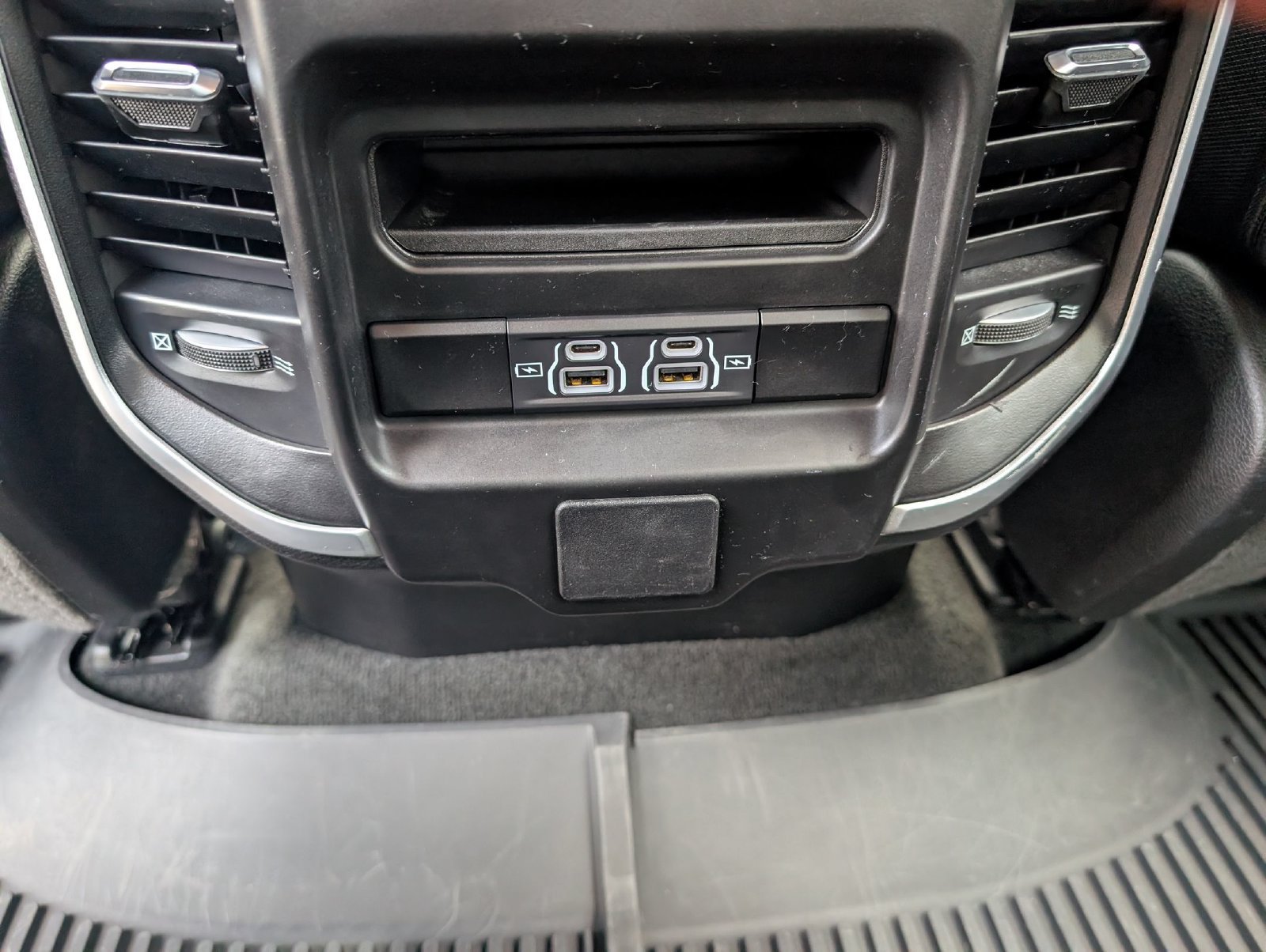Used 2023 RAM 1500 Big Horn AWD/4WD image 15