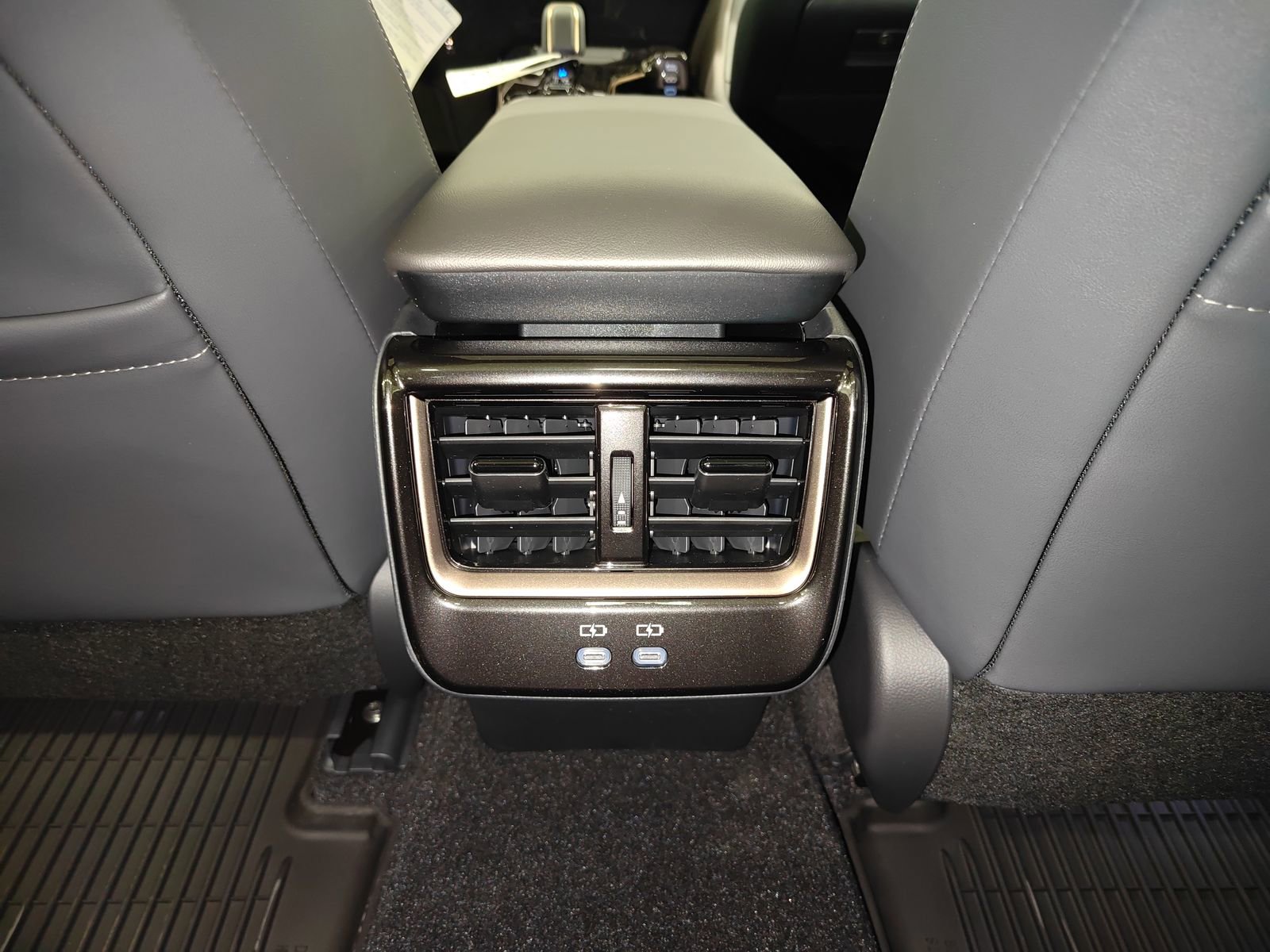 New 2026 Toyota Crown Nightshade image 28