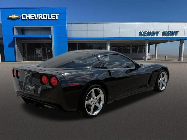 Used 2008 Chevrolet Corvette Coupe w/ Preferred Equipment Group RWD image 8
