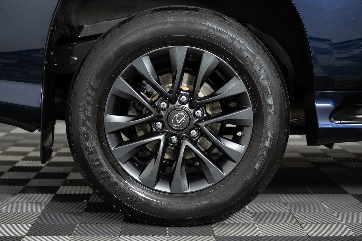 Used 2021 Lexus GX 460 Premium w/ Premium Package image 44