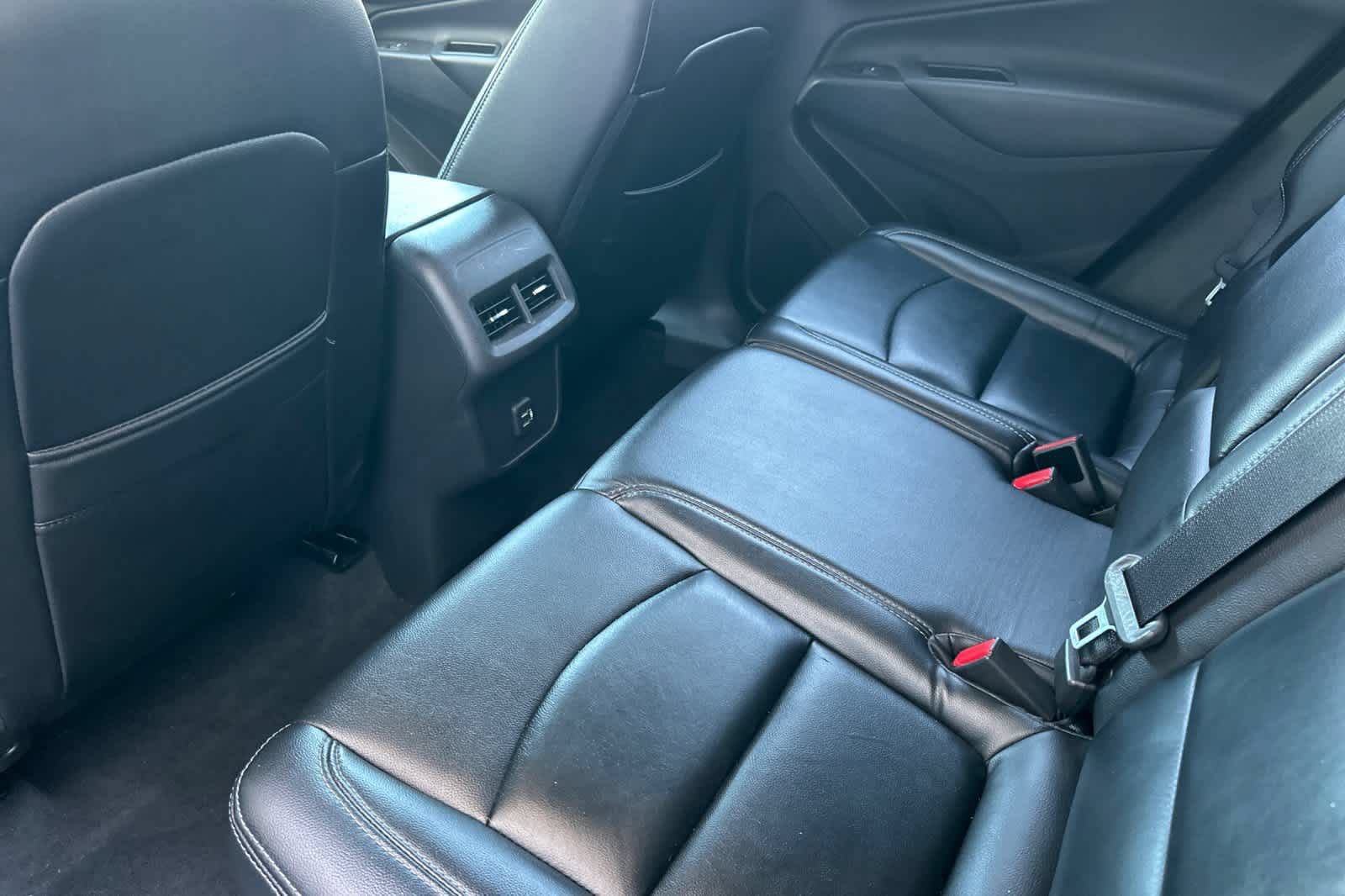 Used 2020 Chevrolet Equinox LT FWD image 4