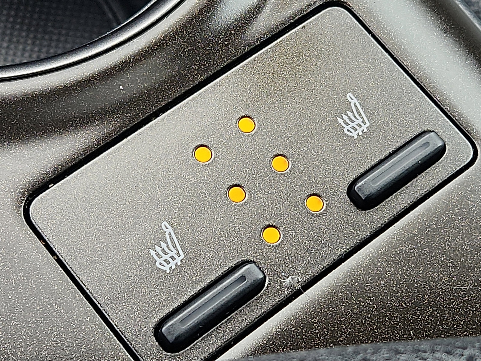 Used 2022 Toyota Camry XSE w/ Navigation Package image 21