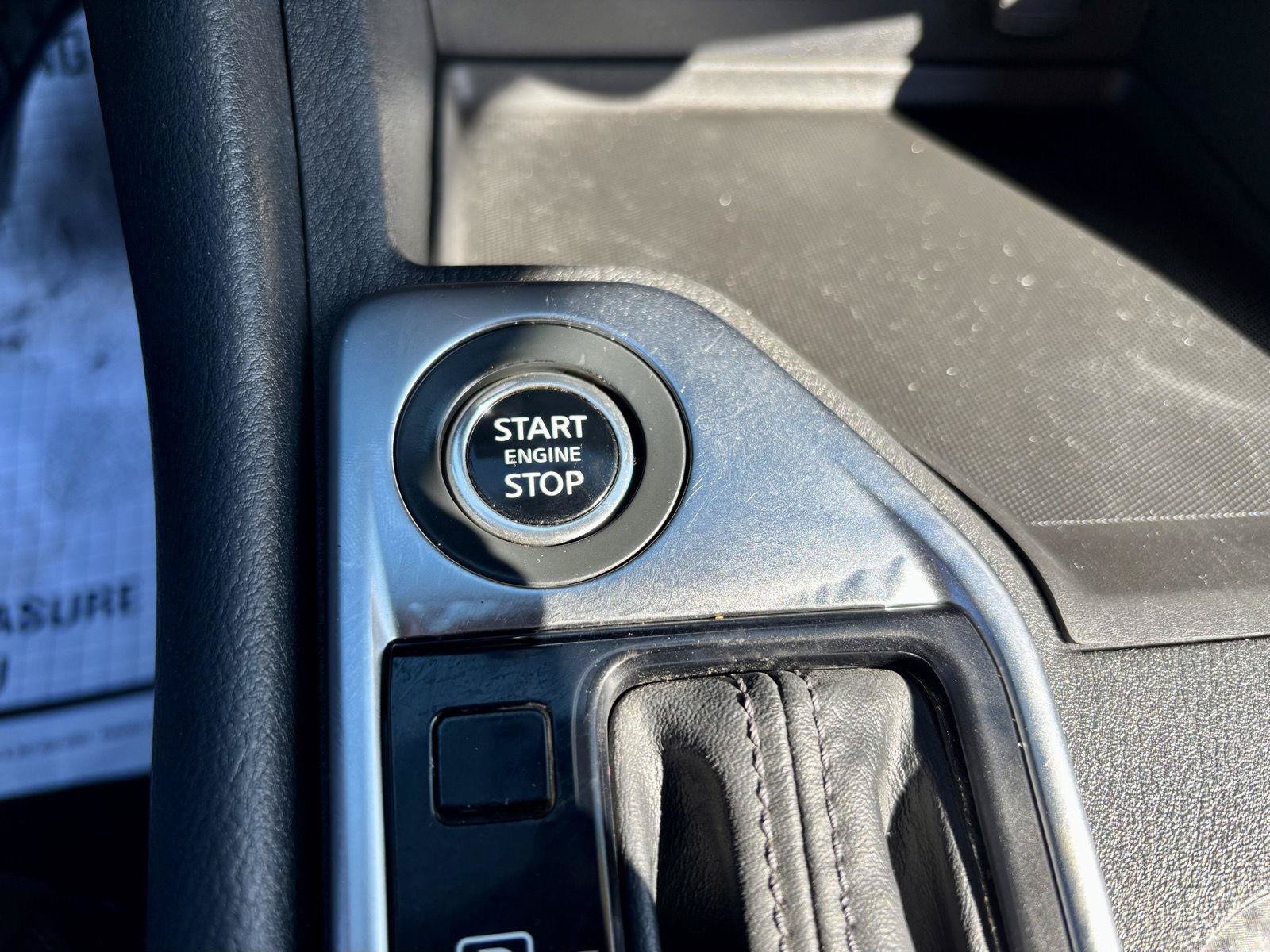Used 2021 Nissan Sentra SV FWD image 4