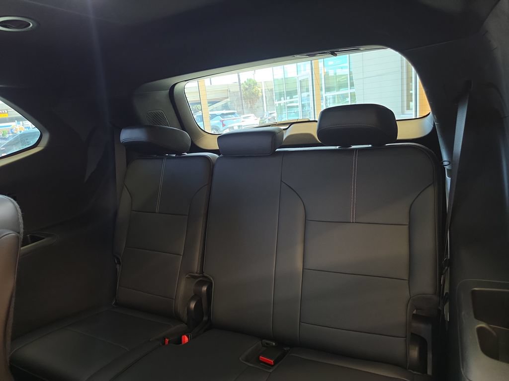 Used 2024 GMC Acadia Elevation w/ Black Edition AWD/4WD image 40