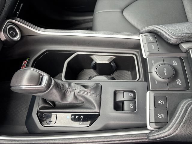 Used 2024 Toyota Grand Highlander AWD image 18