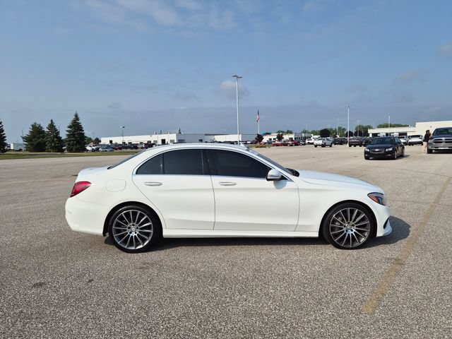 Used 2015 Mercedes-Benz C 300 4MATIC Sedan image 5