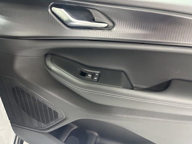 New 2025 Jeep Grand Cherokee Laredo w/ Luxury Tech Group I image 17