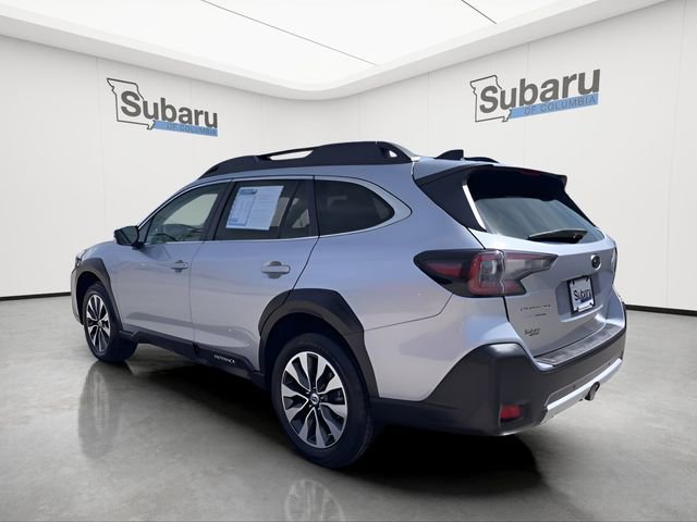 Used 2025 Subaru Outback Limited image 5