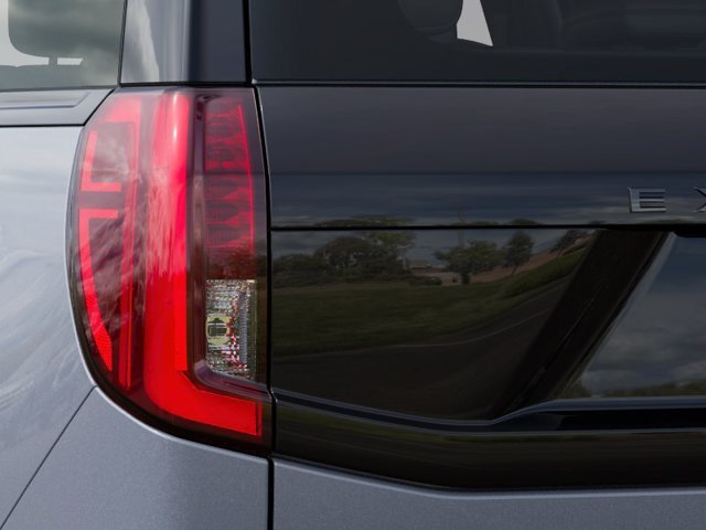 New 2027 Ford Expedition Platinum w/ Stealth Appearance Package RWD image 23