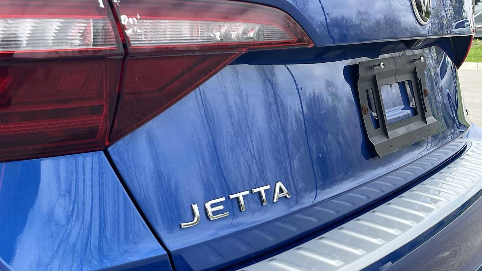 Used 2023 Volkswagen Jetta SE FWD image 24