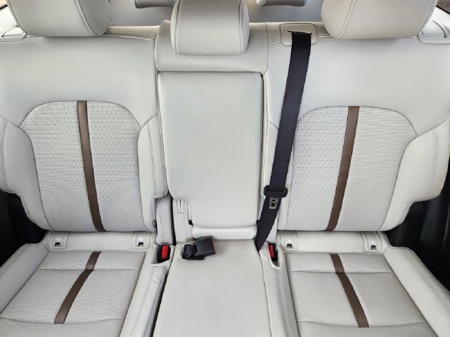 Certified 2026 MAZDA CX-90 Plug-In Hybrid w/ Premium Plus AWD/4WD image 18