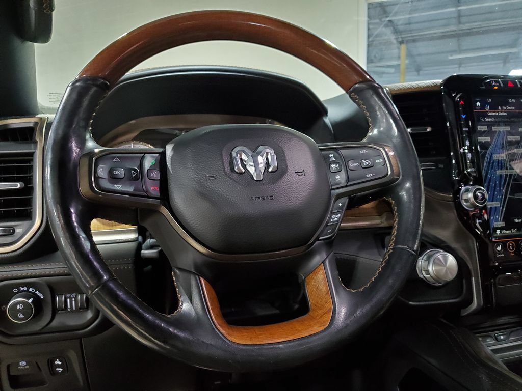 Used 2019 RAM 1500 Limited RWD image 28