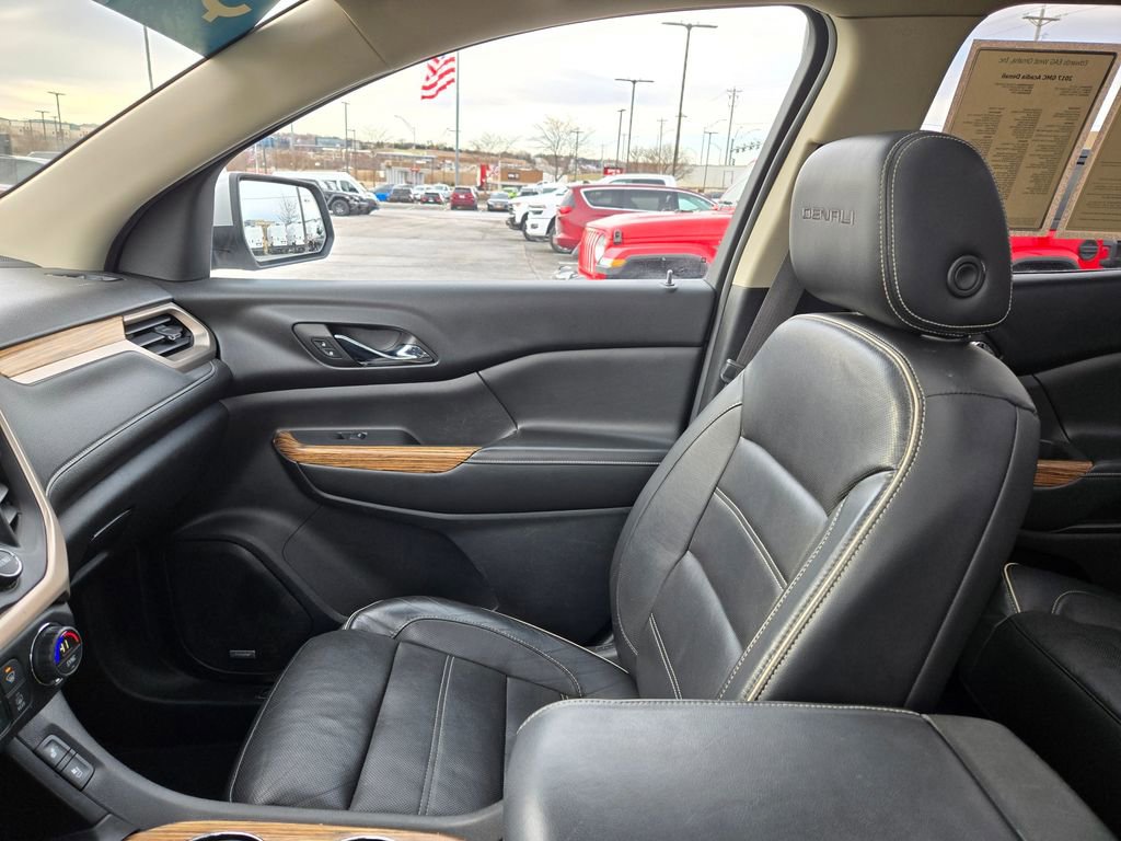 Used 2017 GMC Acadia Denali w/ Technology Package image 25