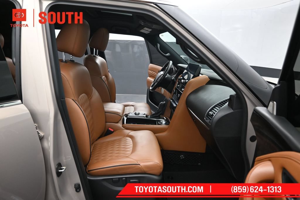 Used 2024 INFINITI QX80 Sensory AWD/4WD image 39