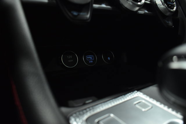 Used 2022 Genesis G70 3.3T w/ Sport Advanced Package image 23