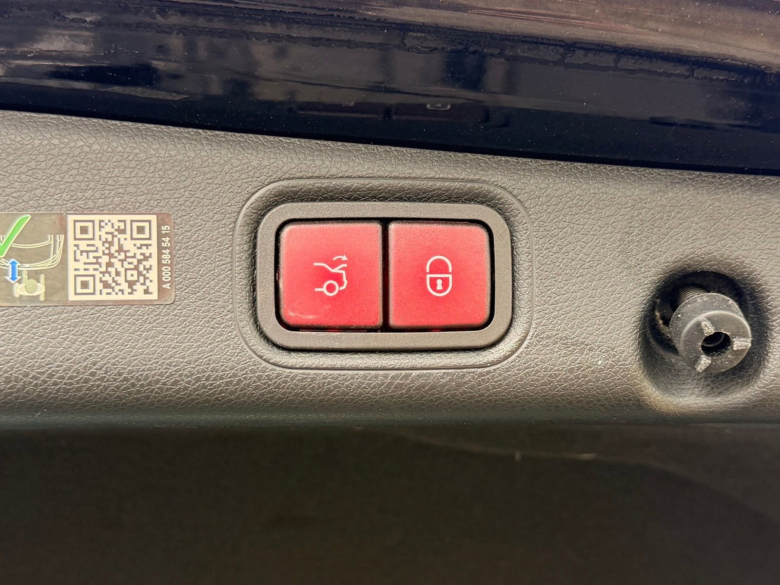 Certified 2023 Mercedes-Benz E 350 4MATIC Sedan image 17