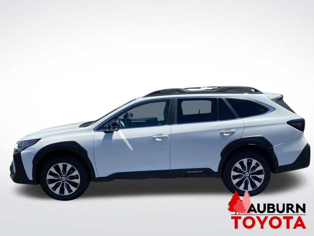 Used 2023 Subaru Outback Limited AWD/4WD image 4