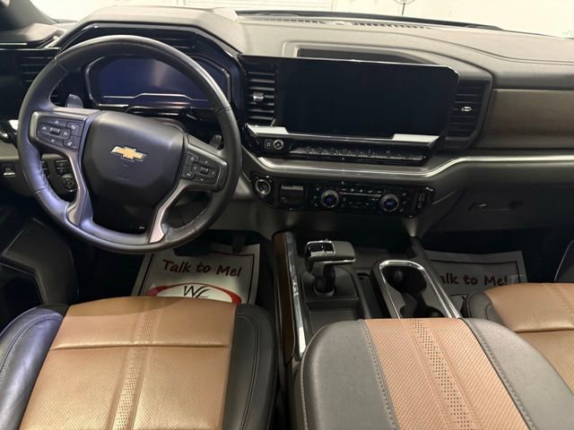 Used 2024 Chevrolet Silverado 1500 High Country w/ Technology Package image 19