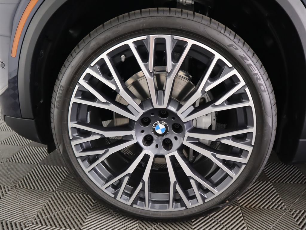 Certified 2026 BMW X5 xDrive40i w/ Climate Comfort Package image 31