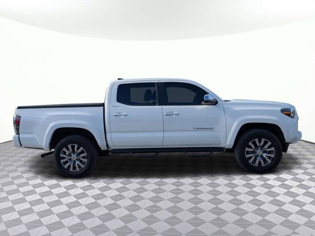 Used 2022 Toyota Tacoma Limited image 3