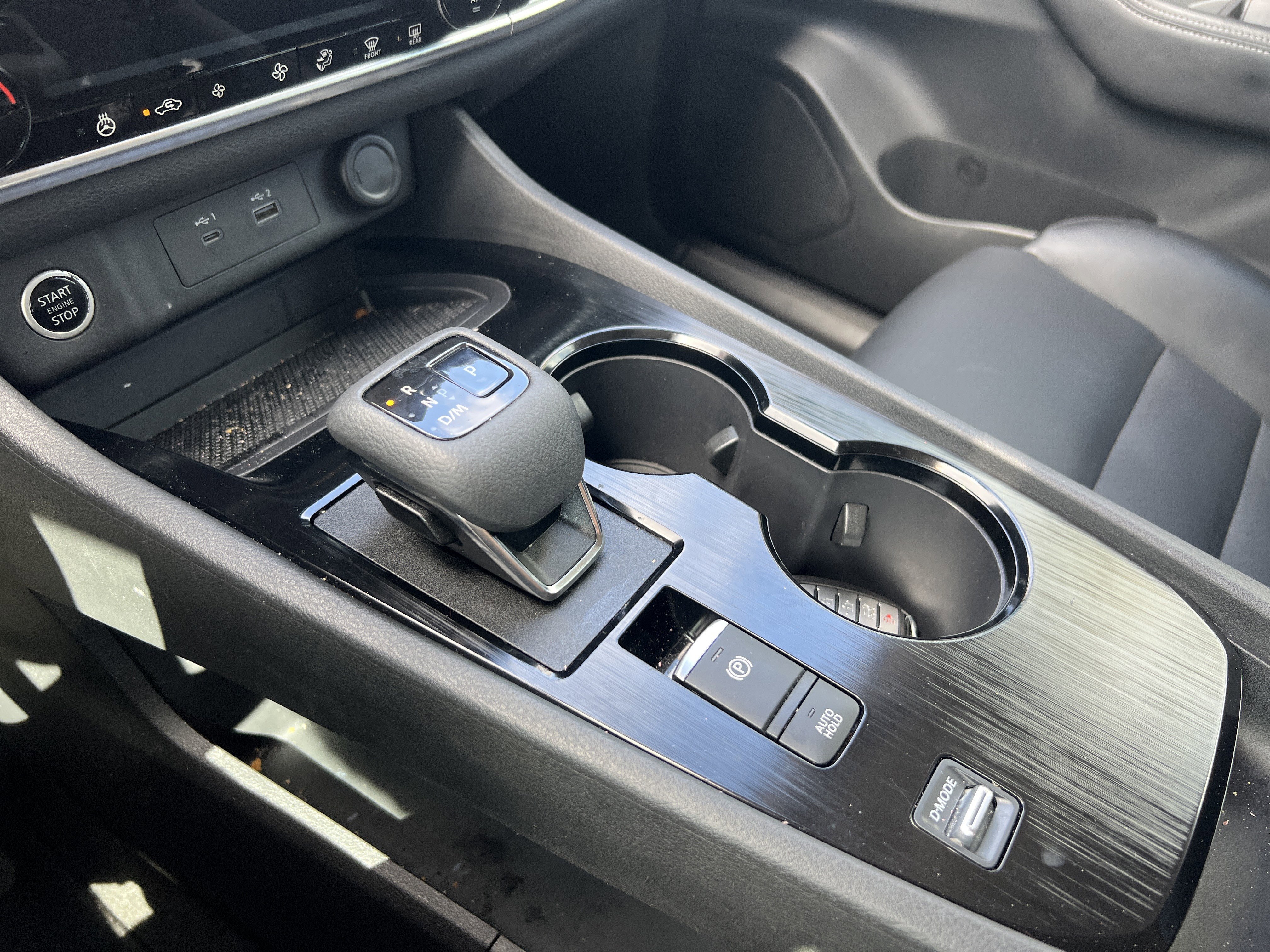 Used 2021 Nissan Rogue SV w/ Premium Package image 25