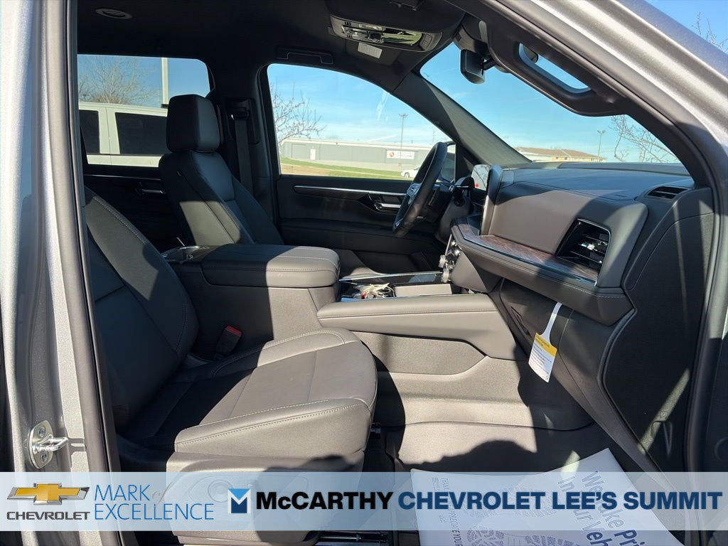 New 2026 Chevrolet Tahoe LT w/ Comfort Package image 15