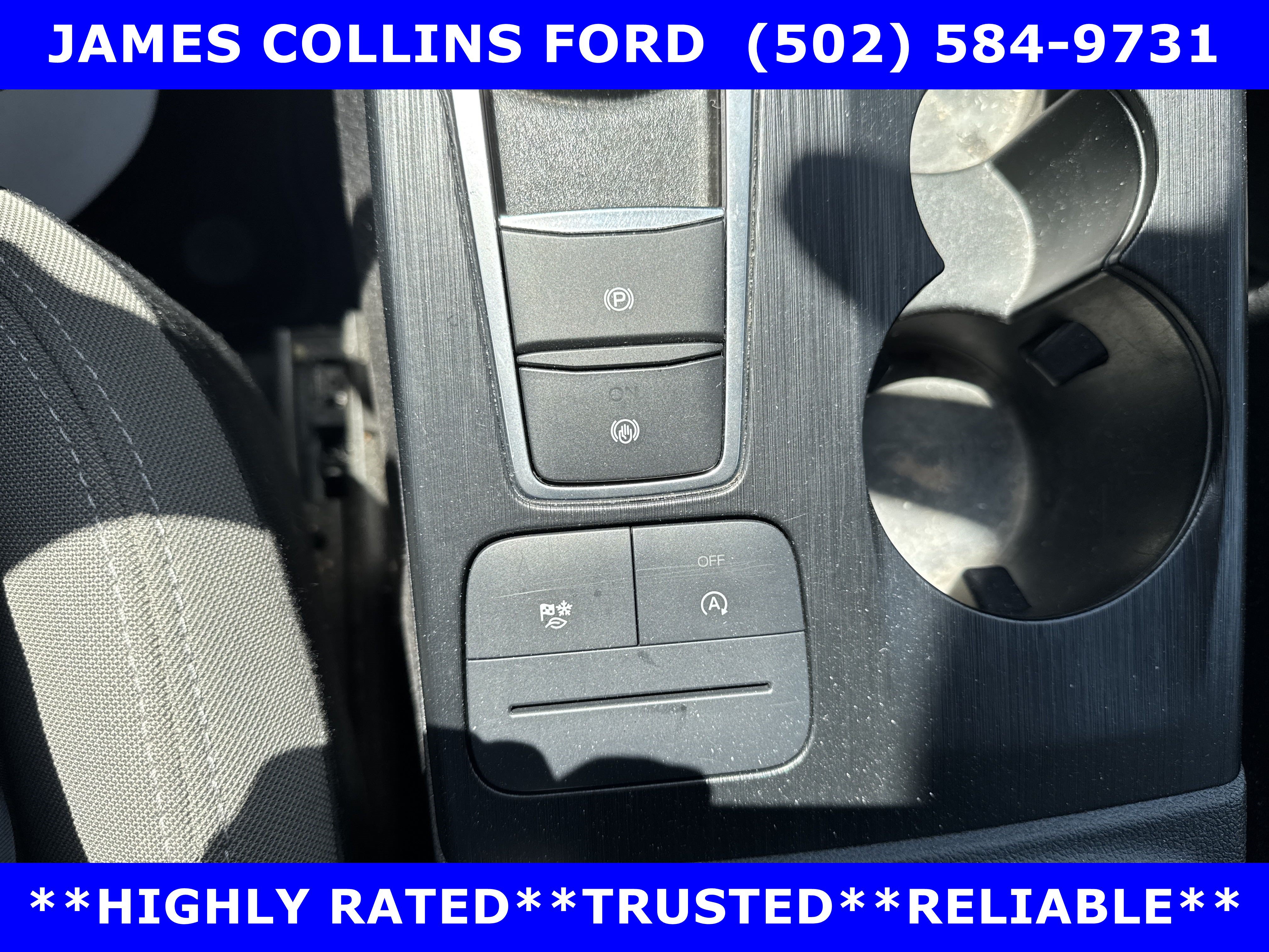 Used 2022 Ford Escape SE w/ Cold Weather Package AWD/4WD image 34