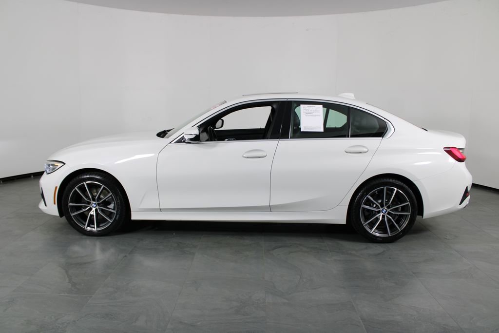 Used 2022 BMW 330i Sedan image 11