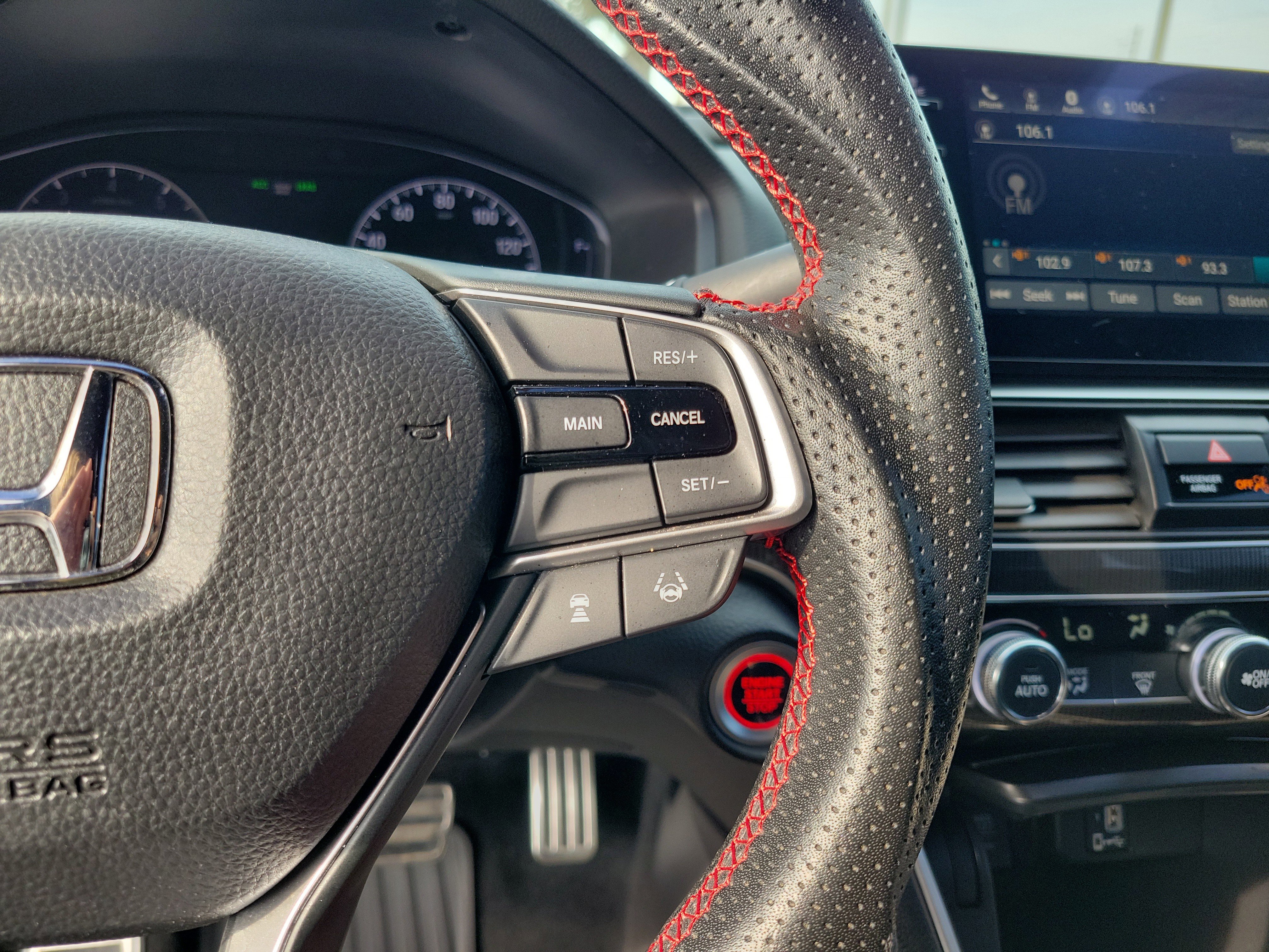 Used 2019 Honda Accord Sport image 13