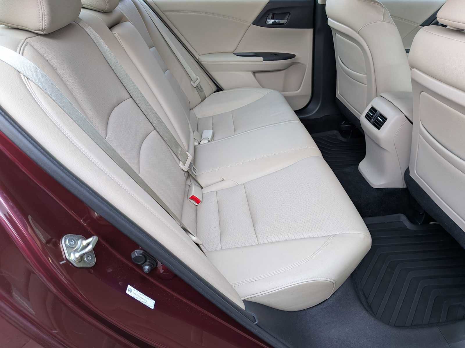 Used 2014 Honda Accord EX-L image 19