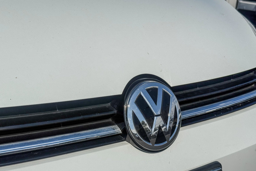 Used 2020 Volkswagen Golf 4-Door FWD image 6