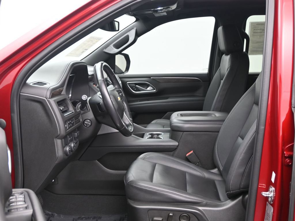 Used 2022 Chevrolet Suburban LT w/ LT Signature Package image 13