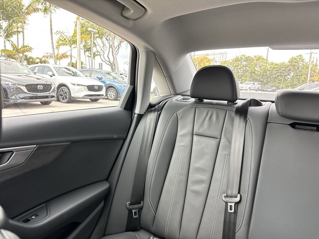 Used 2021 Audi A4 2.0T Premium w/ Convenience Package image 17