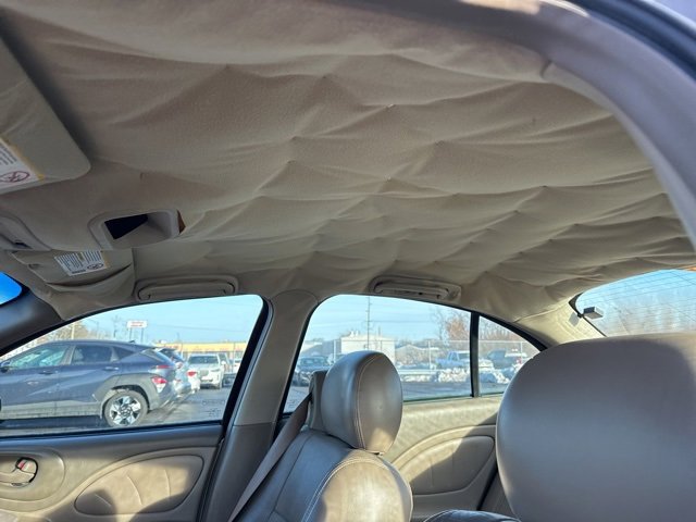 Used 2004 Pontiac Bonneville SE w/ 1SC Preferred Equipment Group image 7