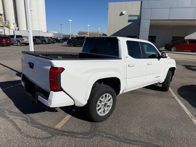 Used 2025 Toyota Tacoma SR5 image 7
