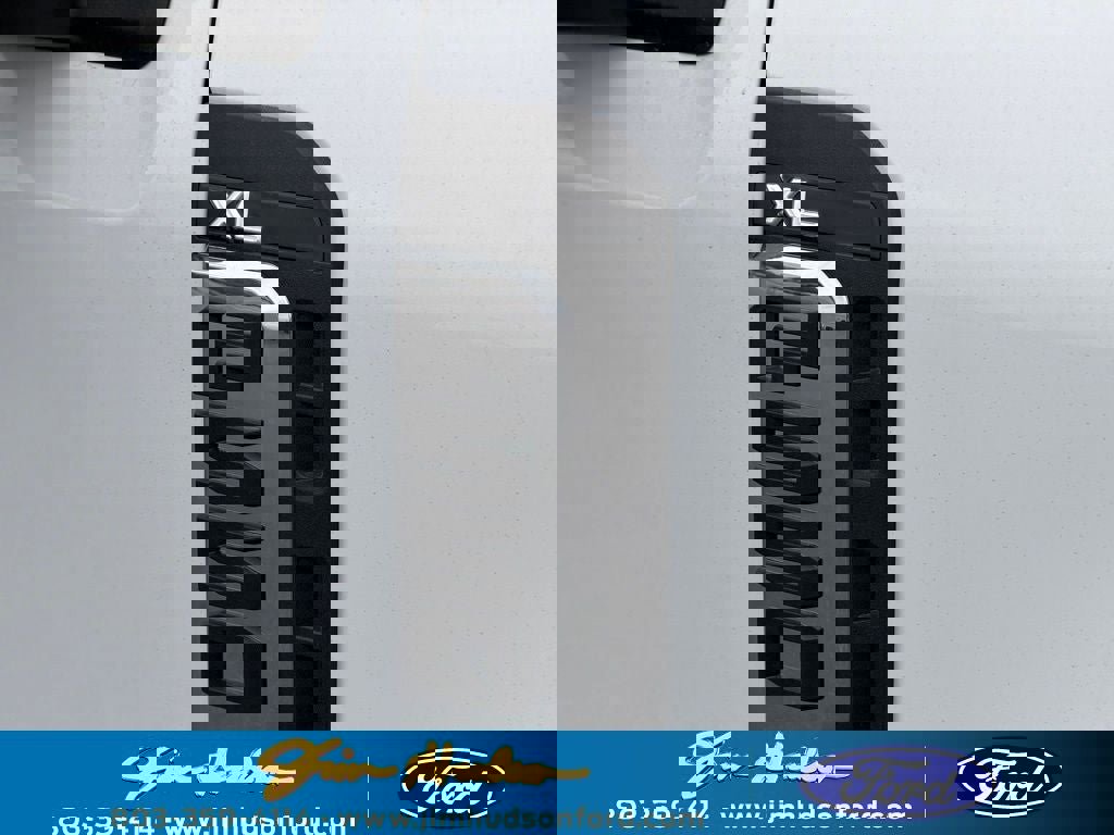 New 2026 Ford F550 4x4 Supercab Super Duty image 13