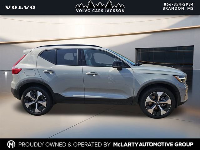 New 2026 Volvo XC40 B4 Plus w/ Protection Package Premier image 3