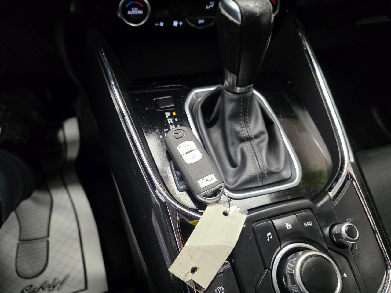 Used 2016 MAZDA CX-9 Sport image 25