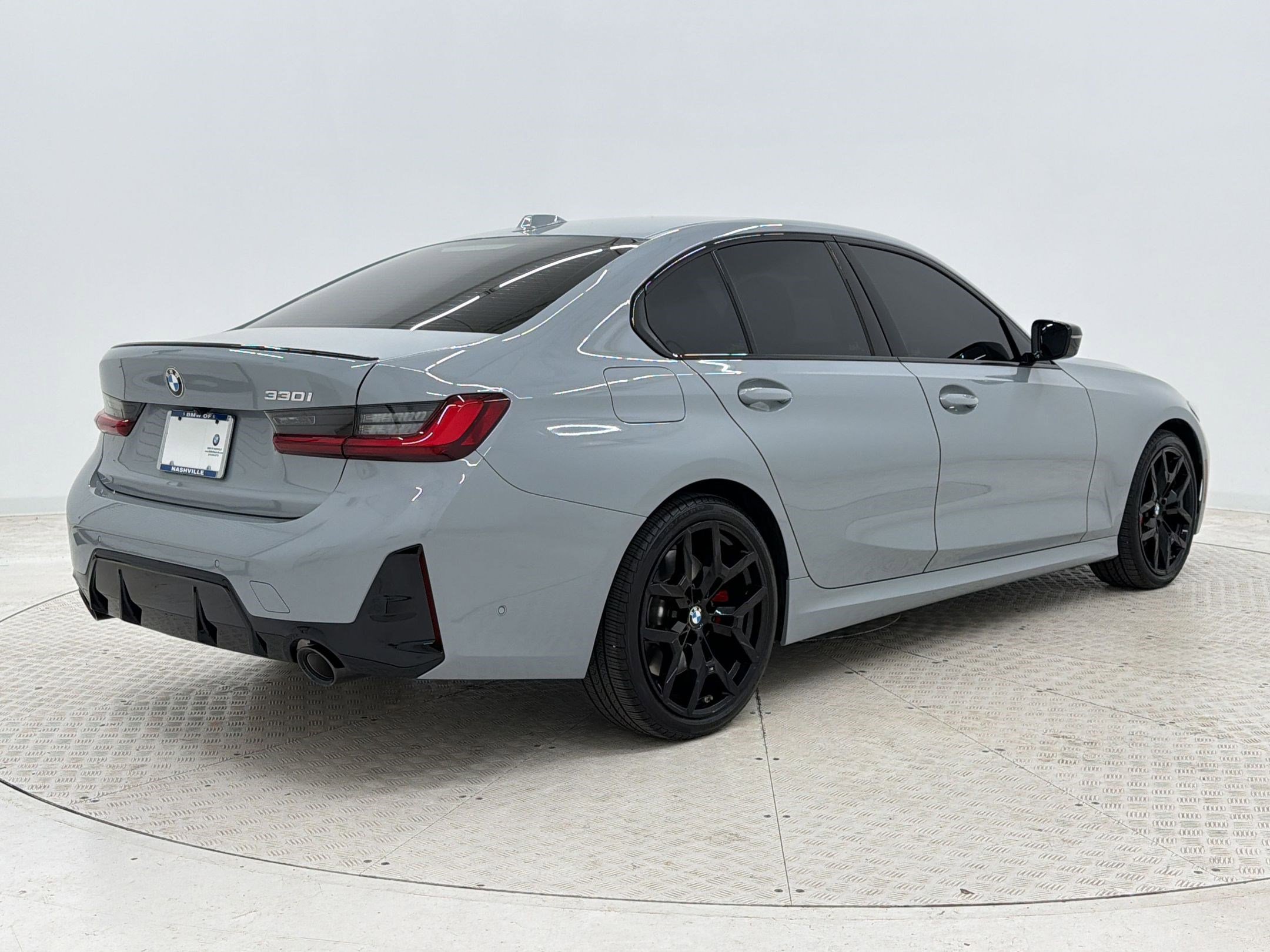 Certified 2026 BMW 330i Sedan w/ M Sport Package image 9