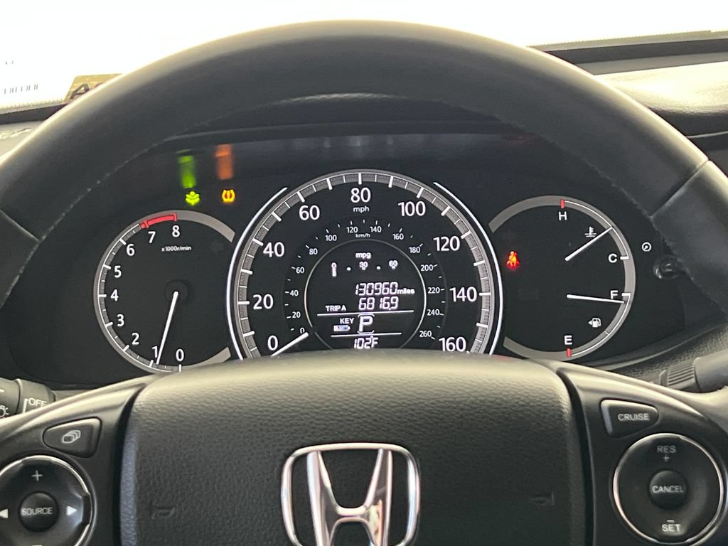 Used 2015 Honda Accord EX-L image 17