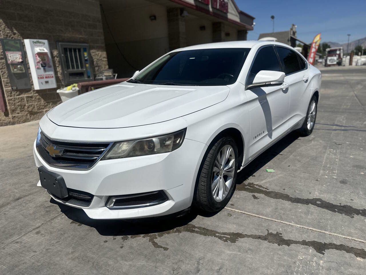Used 2015 Chevrolet Impala LT image 1