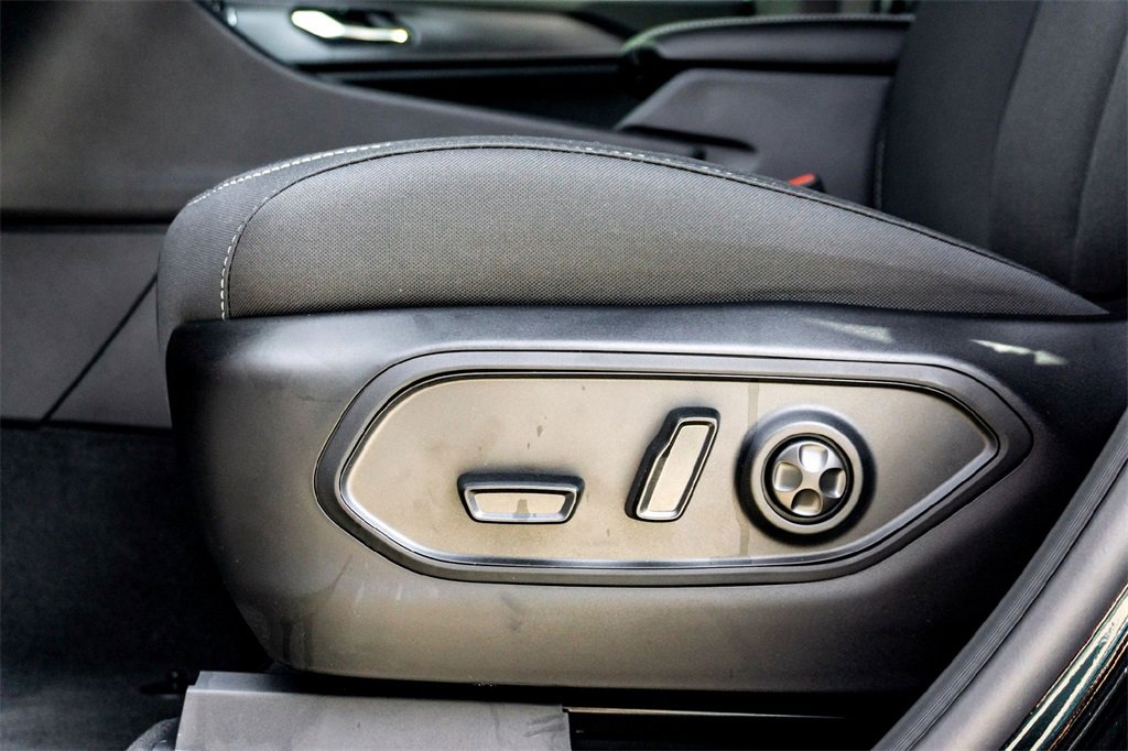 New 2025 Jeep Grand Cherokee L Laredo w/ Luxury Tech Group I image 8