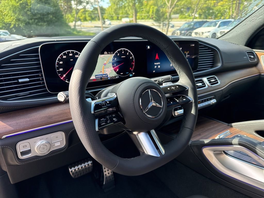 New 2026 Mercedes-Benz GLS 580 4MATIC image 25