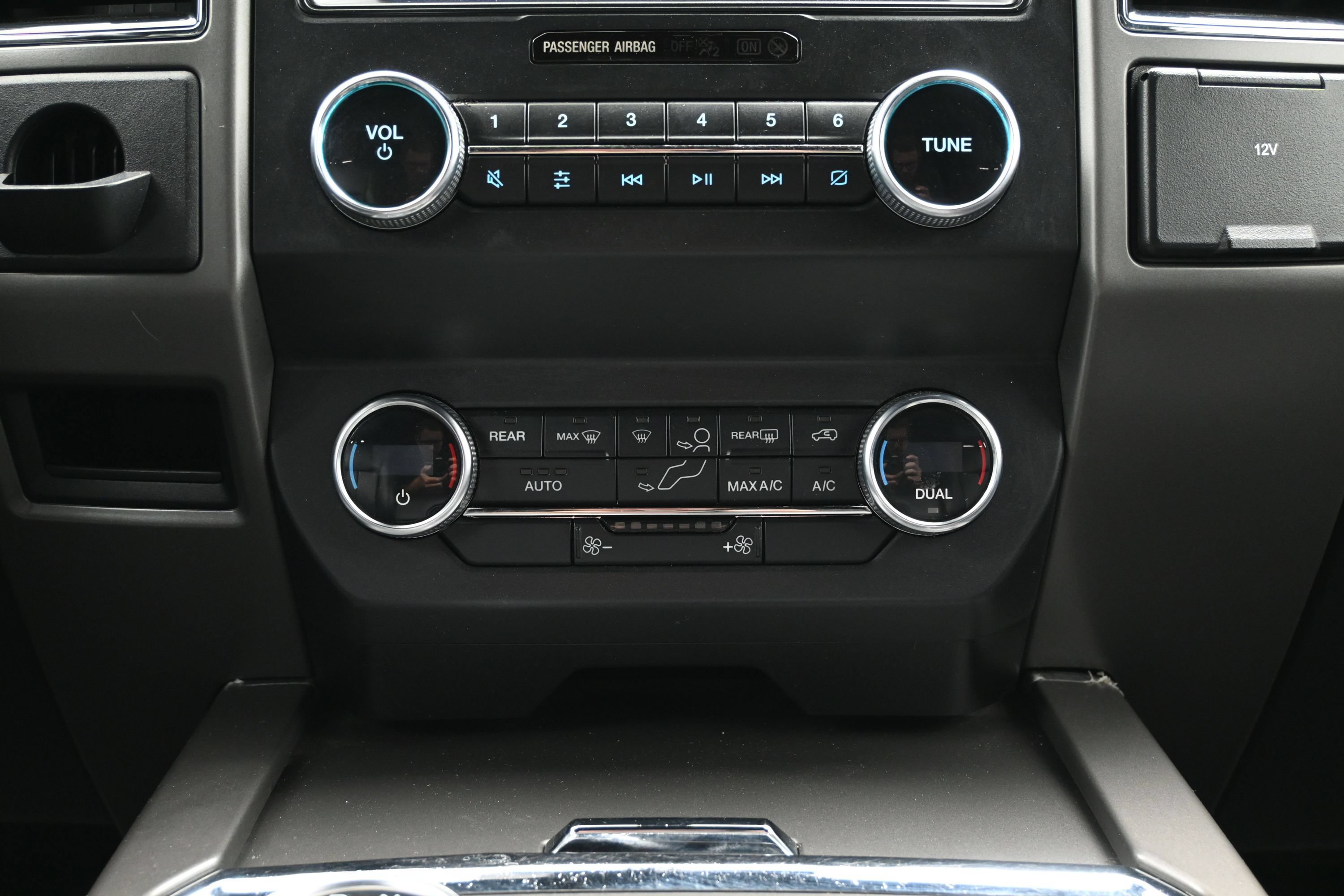 Used 2021 Ford Expedition XLT RWD image 34