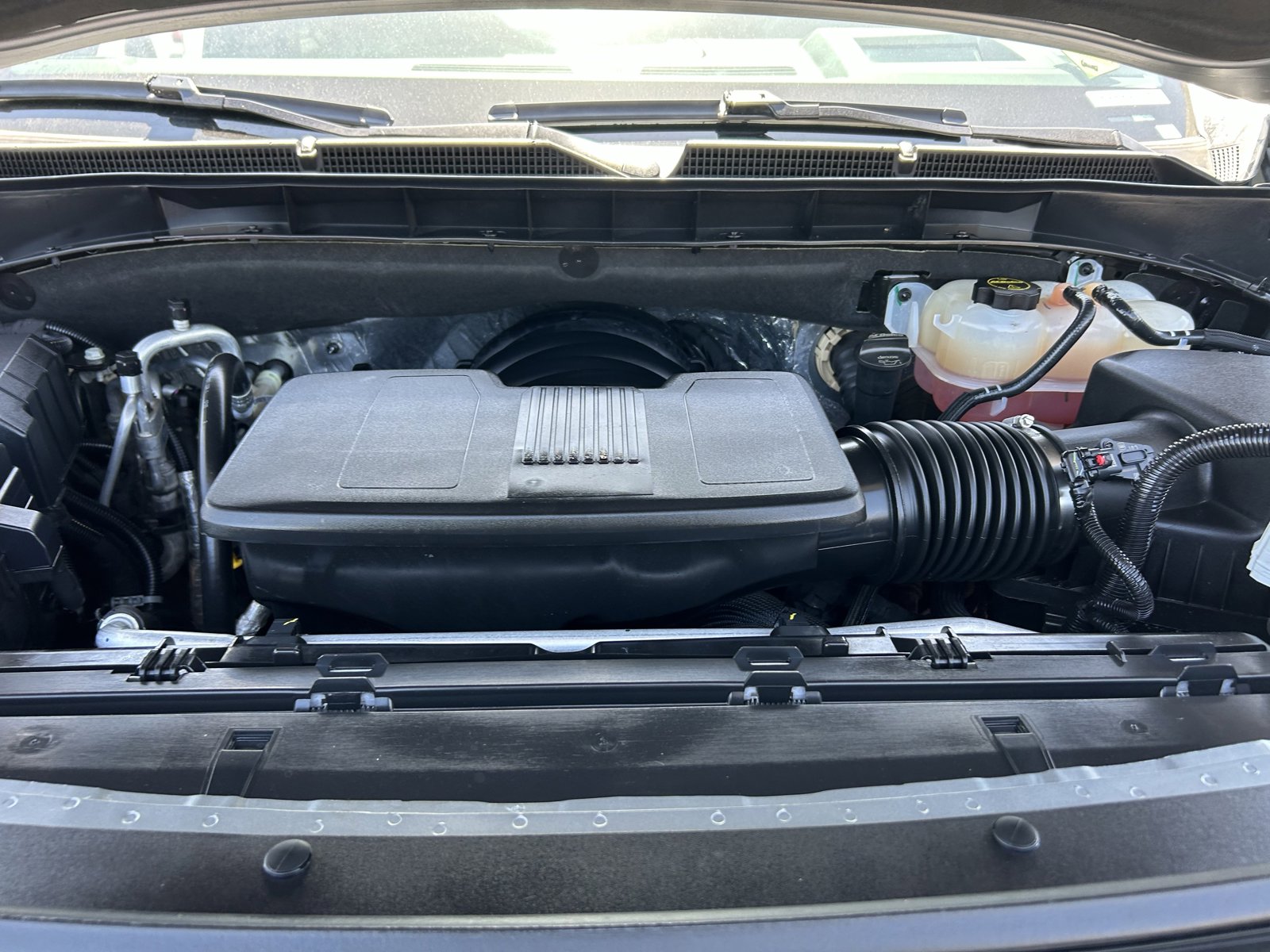 Certified 2025 GMC Yukon XL Denali AWD/4WD image 34